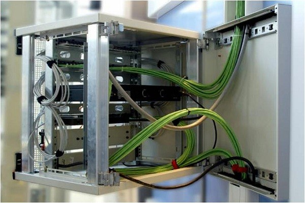 رک دیواری در یاسوج